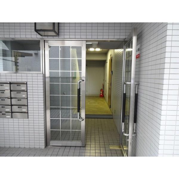 豊中市本町マンション エントランス