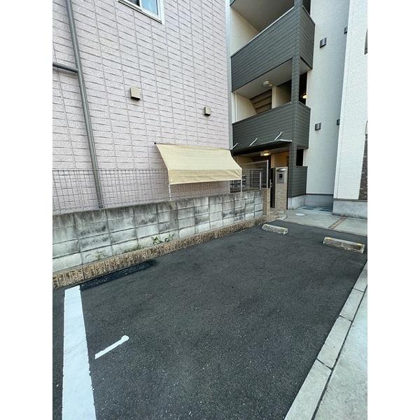 豊中市庄内東町アパート 駐車場