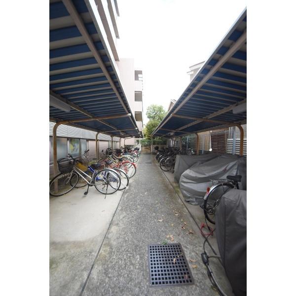 豊中市立花町マンション 駐車場