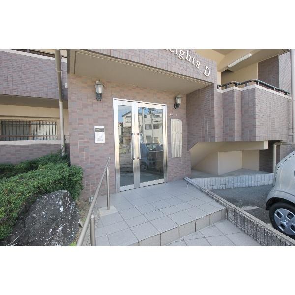 豊中市東泉丘マンション エントランス