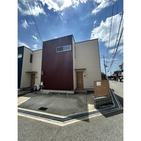 豊中市北条町一戸建 外観