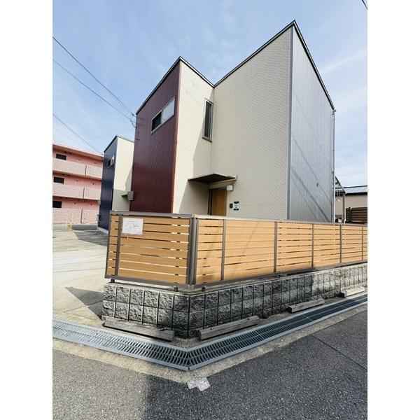 豊中市北条町一戸建 エントランス