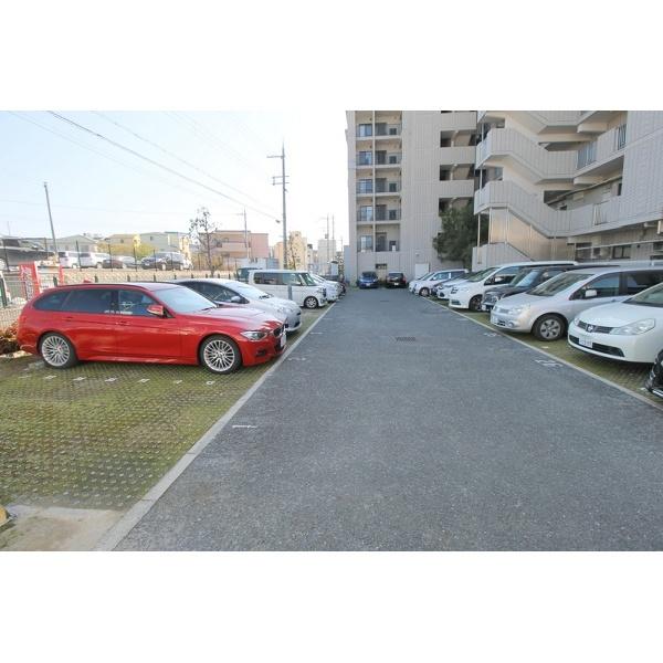 豊中市少路マンション 駐車場