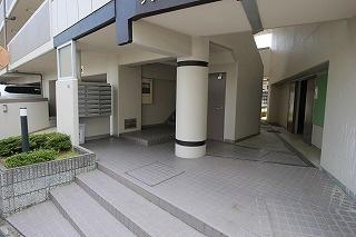吹田市津雲台マンション エントランス