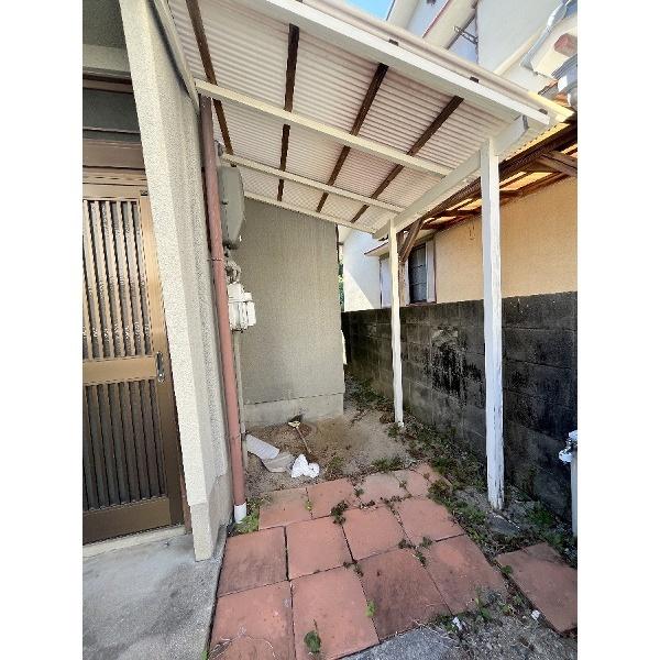 豊中市向丘一戸建 駐車場