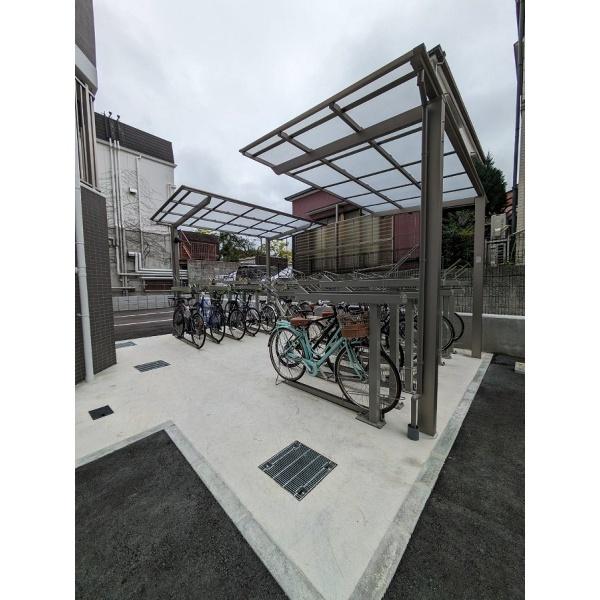 豊中市清風荘マンション 駐車場