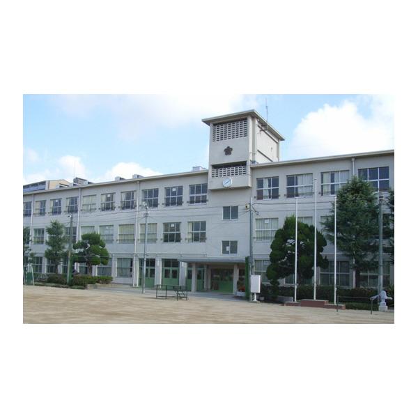 野田小学校：712m