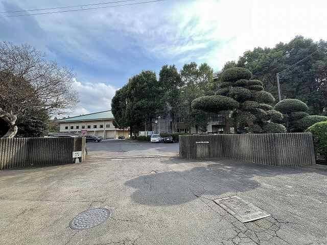 酒々井町立酒々井中学校：3163m