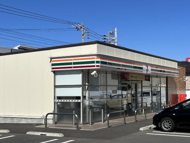 セブンイレブン成田公津の杜3丁目店：233m