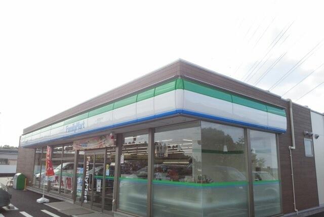 ファミリーマート酒々井駅前店：248m