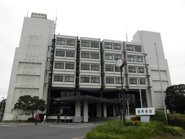 佐倉市役所：2568m