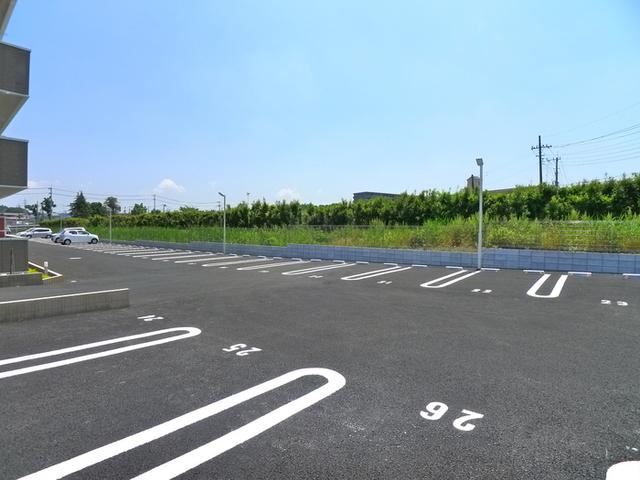 Droom SAKURA.K（107） 駐車場