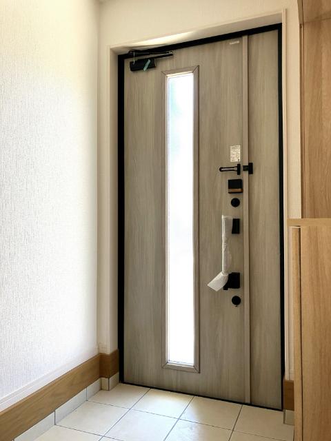 サニータウン中志津５丁目　新築戸建 玄関
