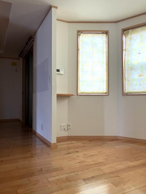 佐倉市井野１６１０　中古戸建 リビング