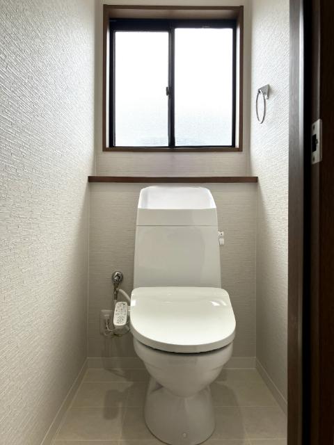 佐倉市中志津２丁目　中古戸建 トイレ