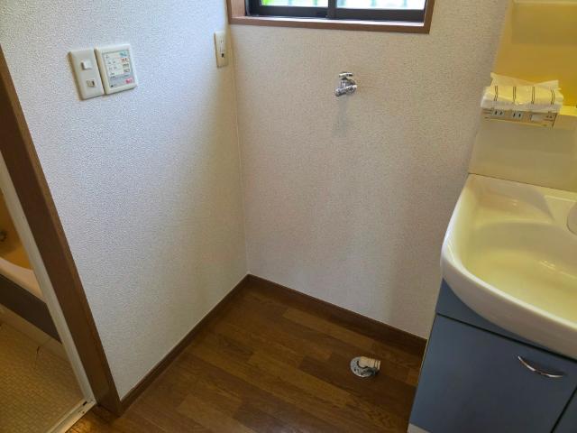 八街市八街に53番地　中古戸建 洗面
