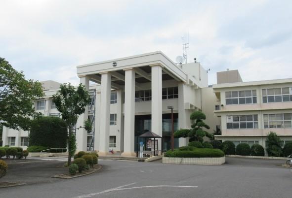 八街市役所