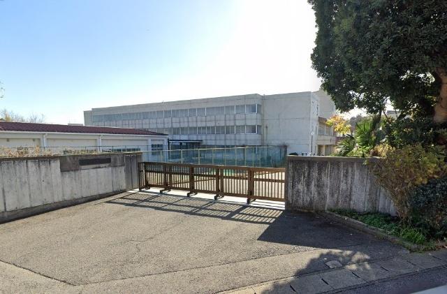 佐倉市立西志津中学校