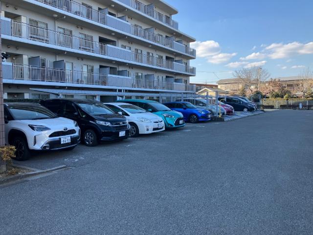 パストラルハイム佐倉志津二番館 駐車場