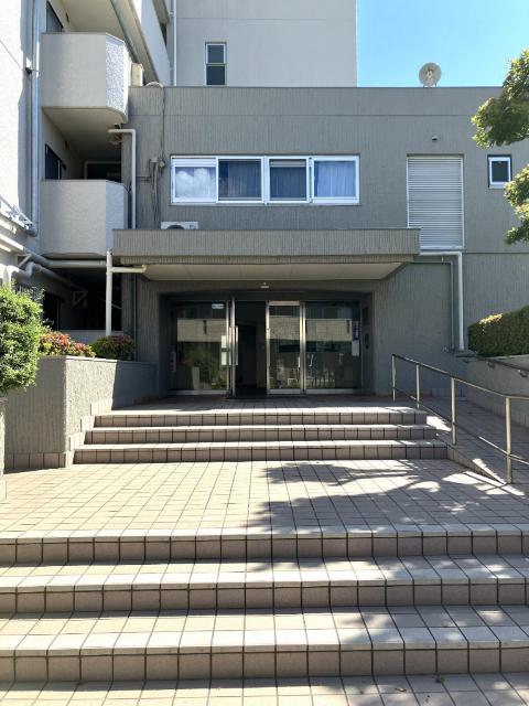 志津住宅 エントランス