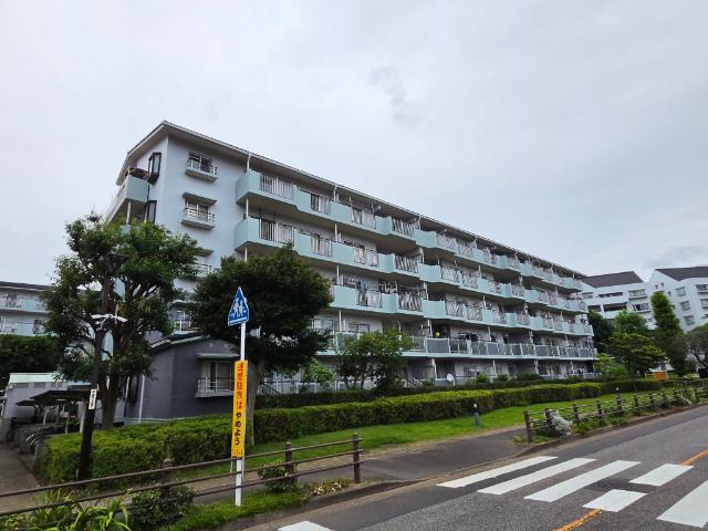 サードスクエア小倉台7号棟 外観