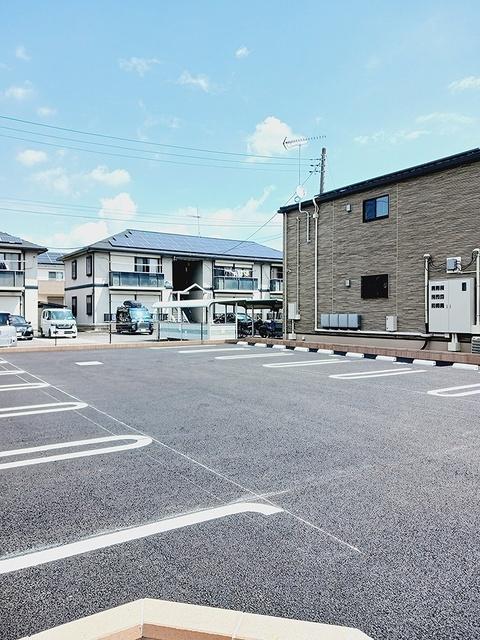 ベル　ヴィラージュ　Ｂ（103） 駐車場
