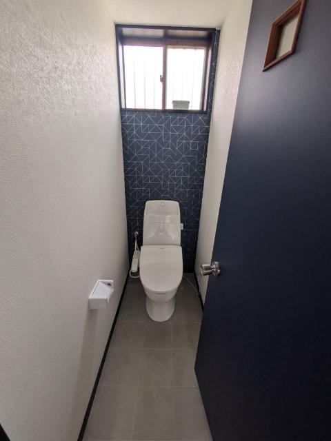 石戸戸建貸家 トイレ