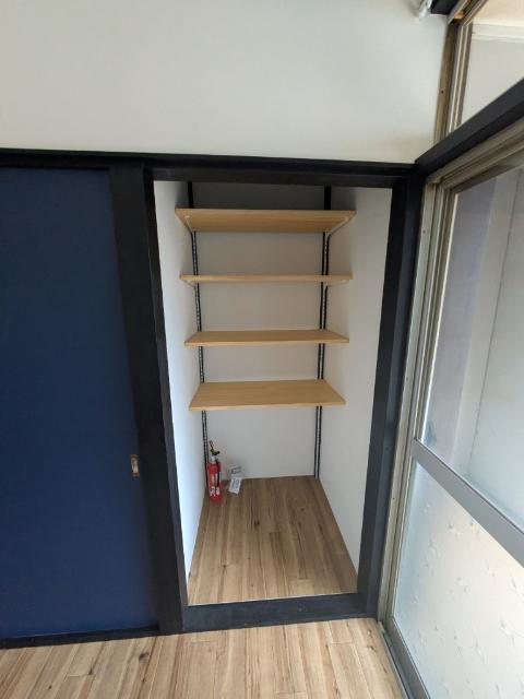 石戸戸建貸家 収納