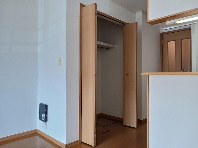 パインズデフィⅡ（103） 収納