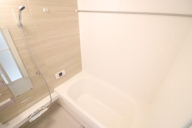 アザレア　B（102） 部屋画像