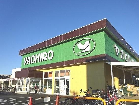 ヤオヒロ東店：1000m