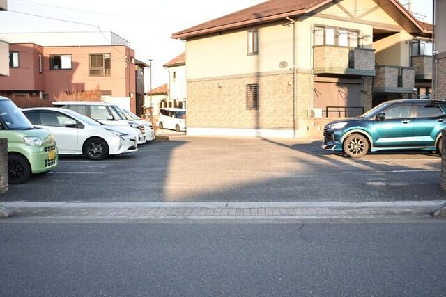 ラフィネ･ドミール　弐番館（101） 駐車場