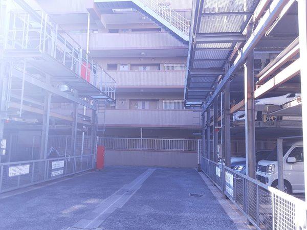 レーベンハイム北本駅前 駐車場