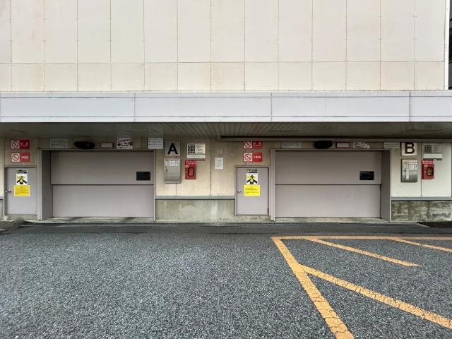 サニークレスト武蔵浦和 駐車場