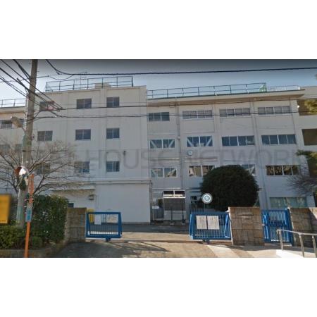 サンリヤン花小金井 周辺環境写真2 小平市立花小金井南中学校：709m