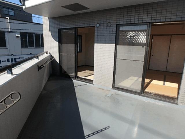 K house1（303） バルコニー