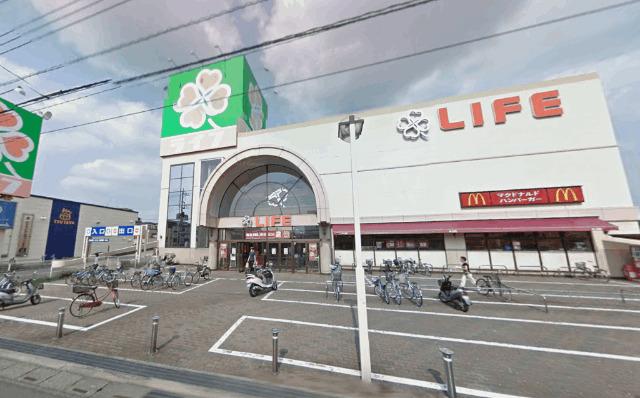 ライフ新座店