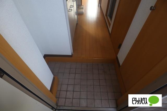 八王子市下柚木マンション 玄関