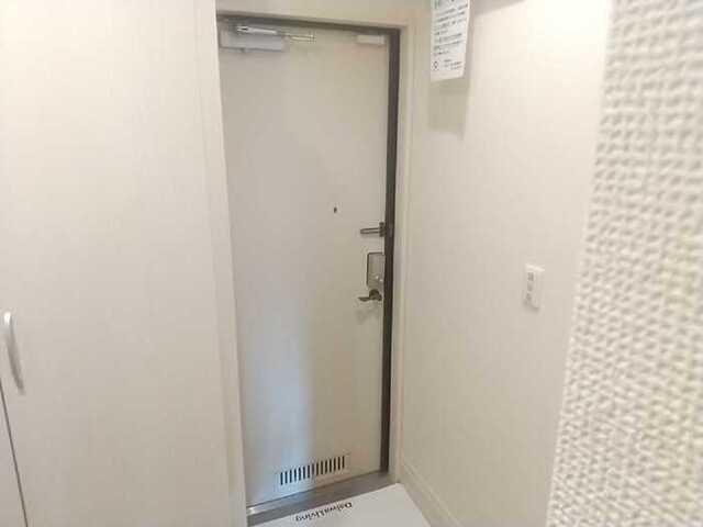 ルミエール（103） 玄関