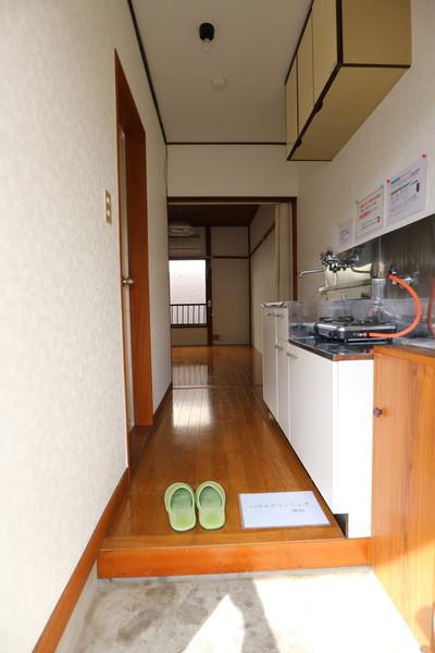 日野市豊田アパート 玄関