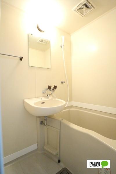 八王子市椚田町アパート 部屋画像