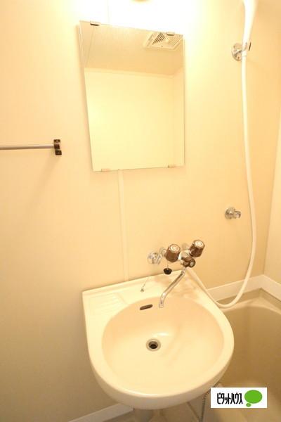 八王子市椚田町アパート 部屋画像