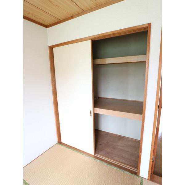 八王子市石川町アパート 収納