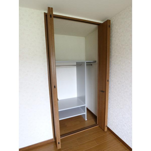 八王子市石川町アパート 収納