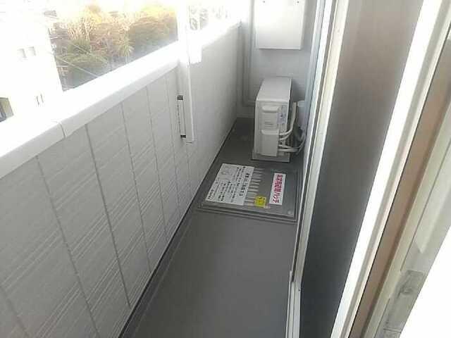 D-ROOM万願寺（305） バルコニー