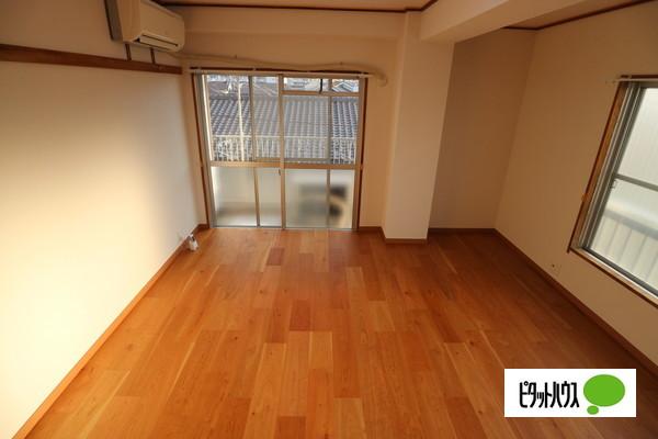日野市新町マンション リビング