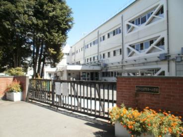 日野市立日野第四小学校：764m
