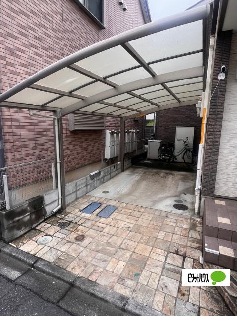 日野市豊田一戸建 駐車場
