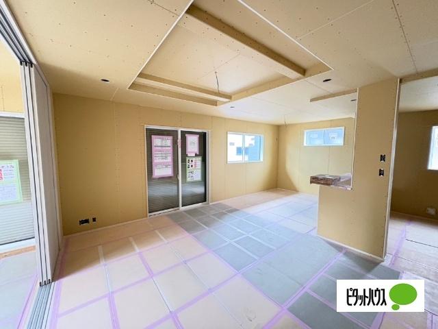 「ご成約プレゼント対象」日野台２丁目新築分譲（１号棟） リビング