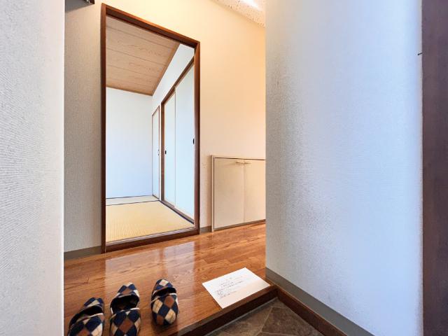 ハイツブランシェ（102） 玄関